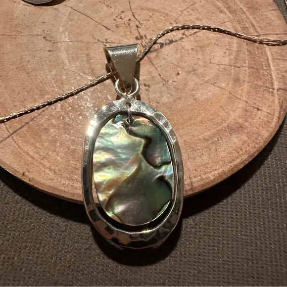 Silver Abalone Shell Jewelry Set necklace and earrings - Picture 3 of 7